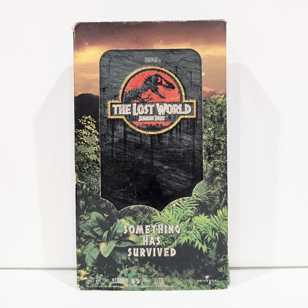 The Lost World: Jurassic Park (1997) VHS cassette movie